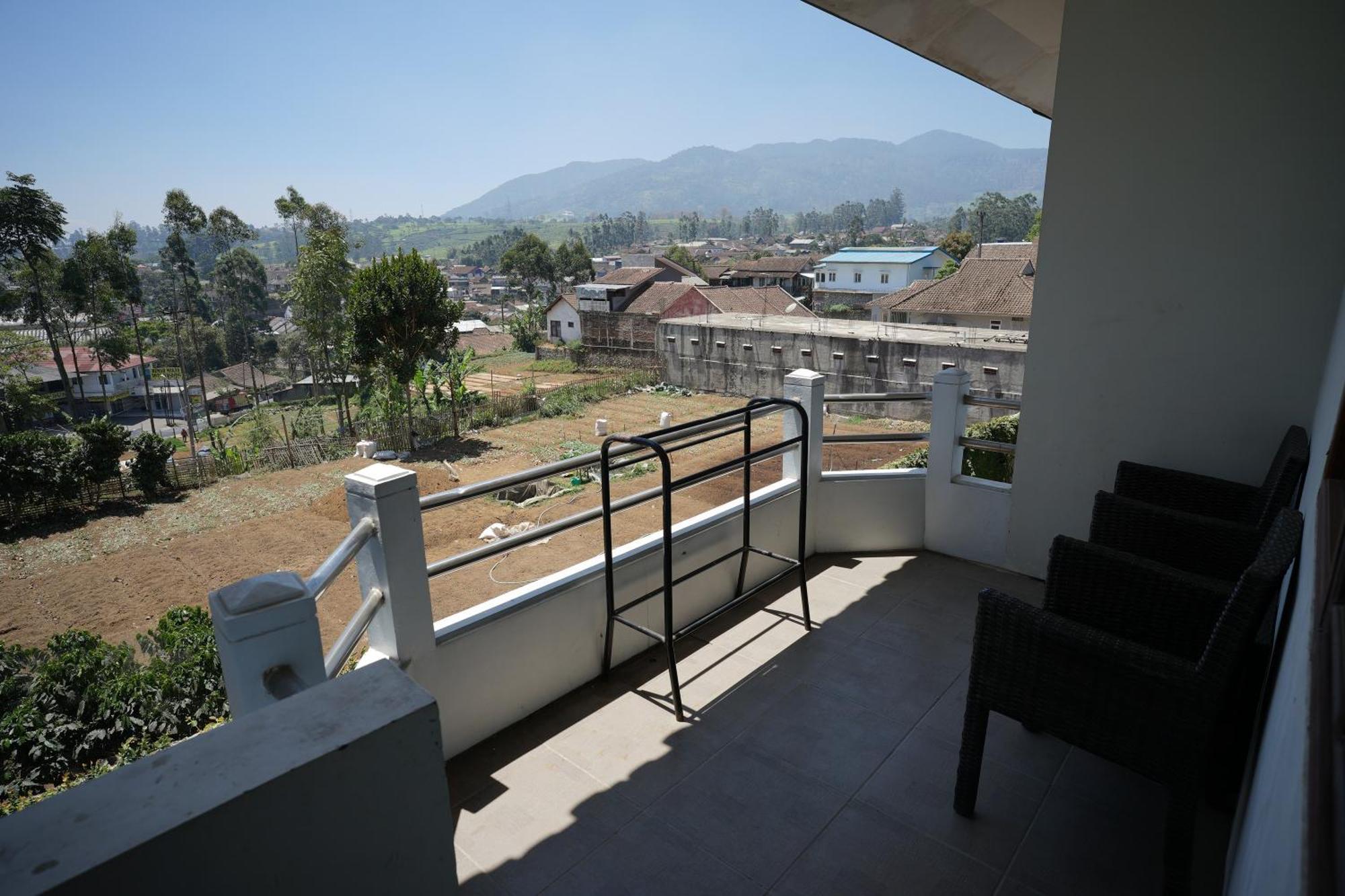 Hotel Puri Pangalengan Bandung