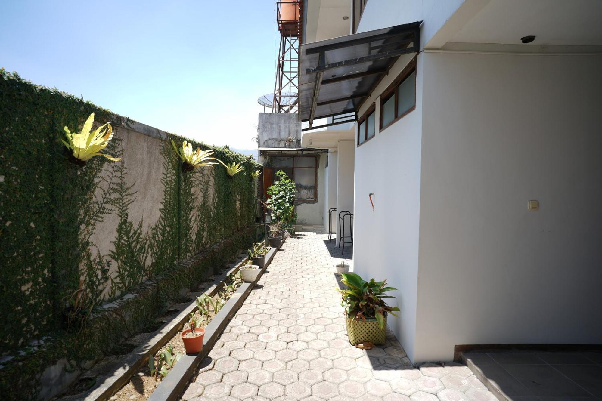 Puri Pangalengan 2* Bandung
